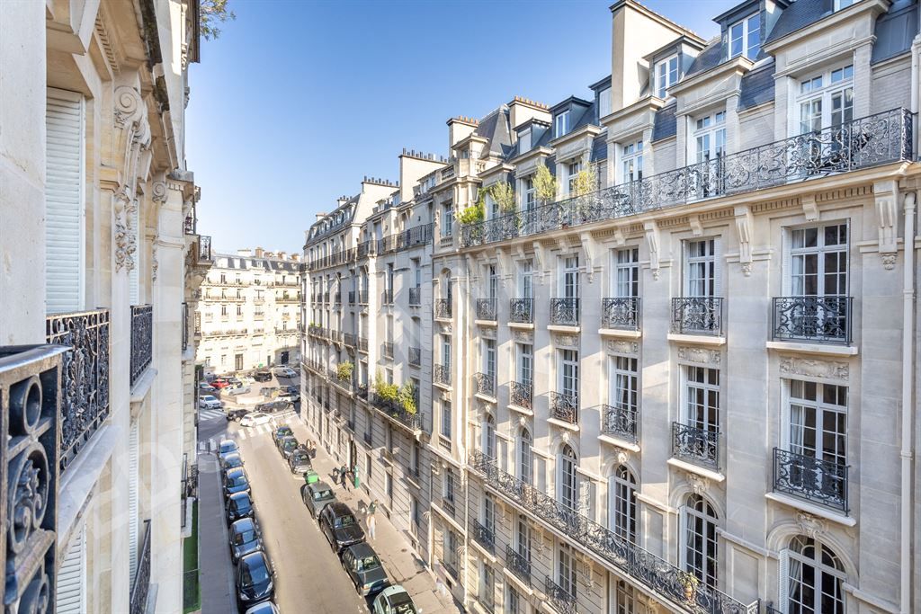appartement 4 pièces en vente sur PARIS (75116)