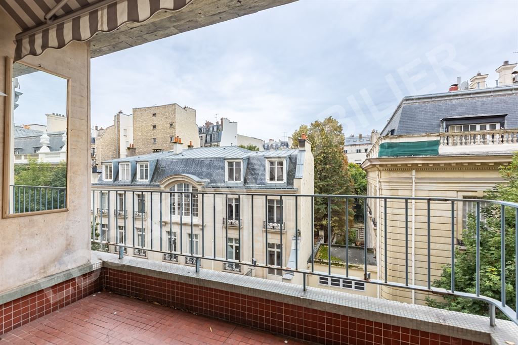 appartement 2 pièces en vente sur PARIS (75116)